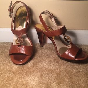 Micheal Kors high heel